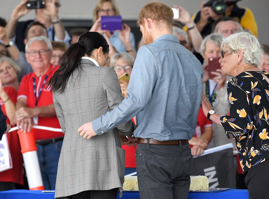 Prince Harry, Meghan Markle, Australia Royal Tour, PDA
